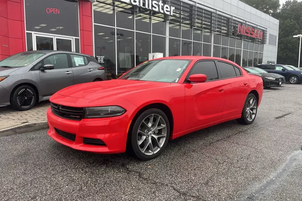 2022 Dodge Charger SXT photo 1