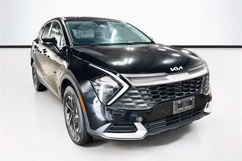 2023 Kia Sportage LX photo 1
