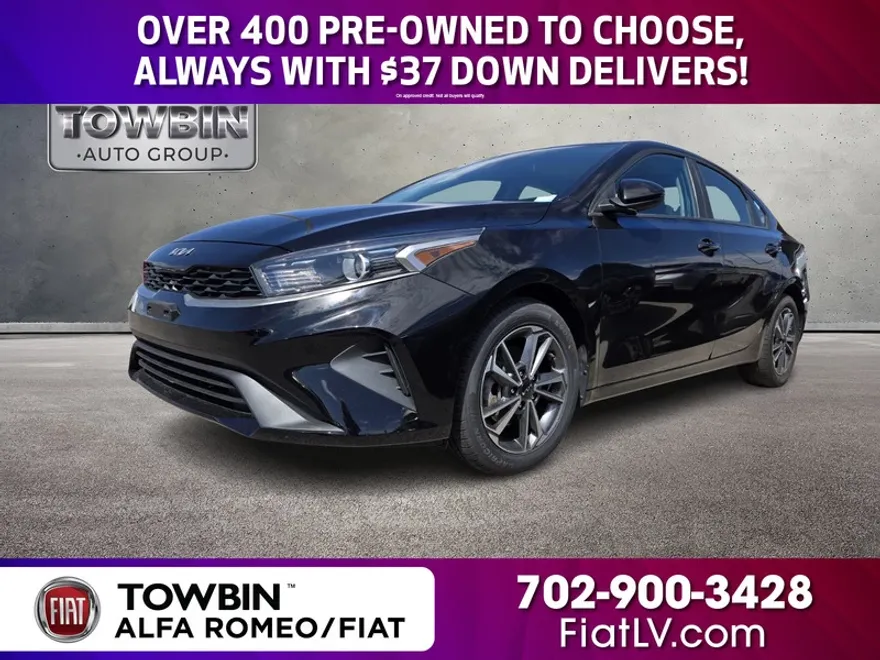 2022 Kia Forte LXS photo 1