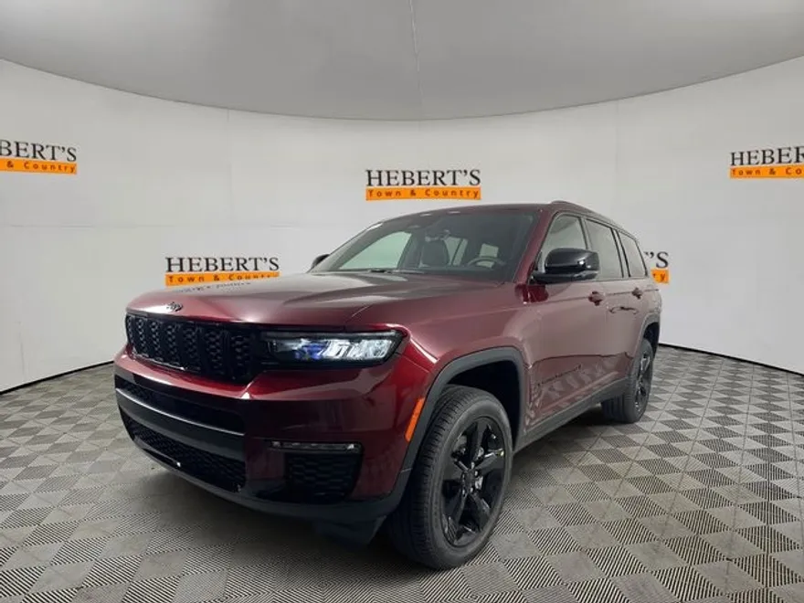 2025 Jeep Grand Cherokee Limited photo 1