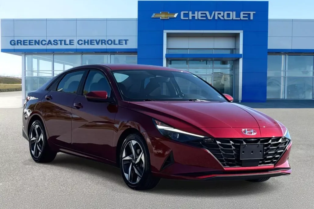 2023 Hyundai Elantra SEL photo 1