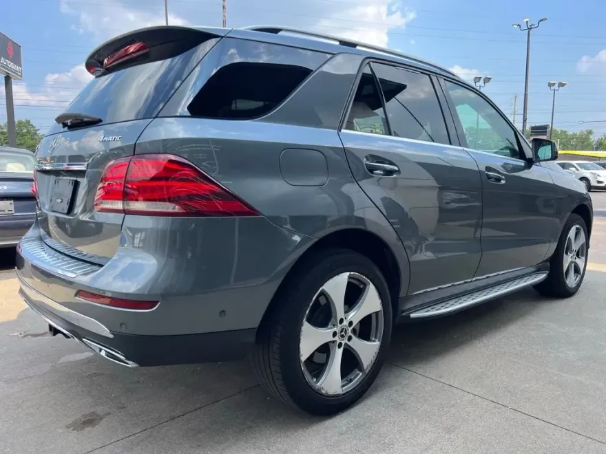2018 Mercedes Benz GLE 350 photo 1