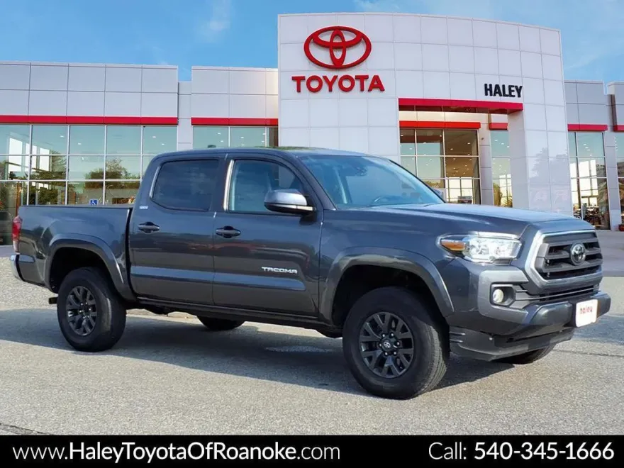 2023 Toyota Tacoma SR5 V6 photo 1