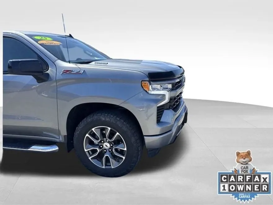 2025 Chevrolet Silverado 1500 RST photo 1