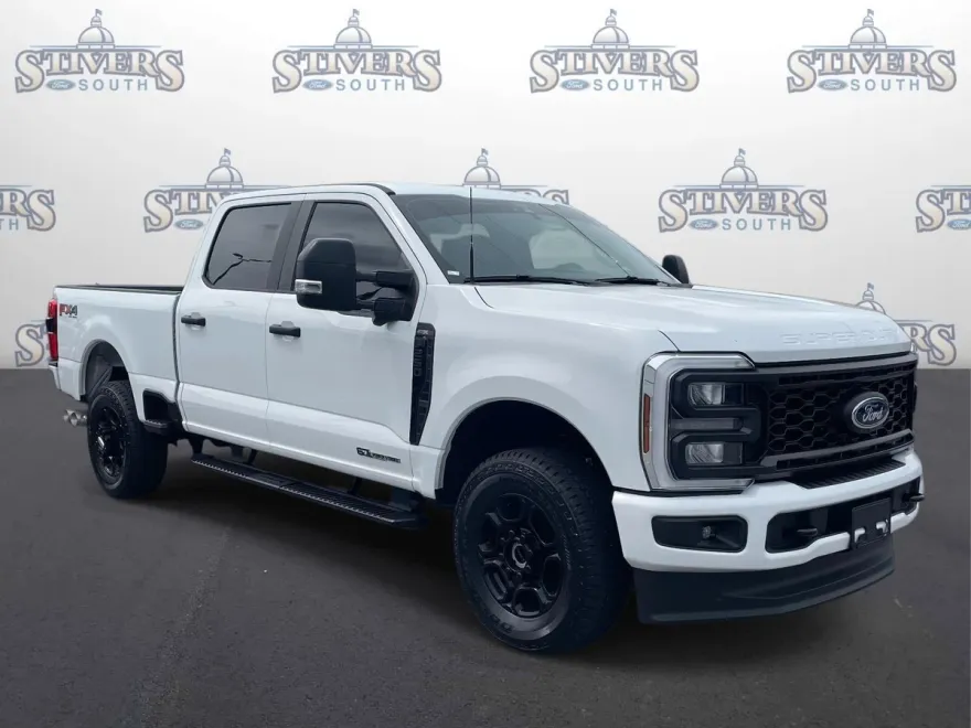 2025 Ford F-250 XL photo 1