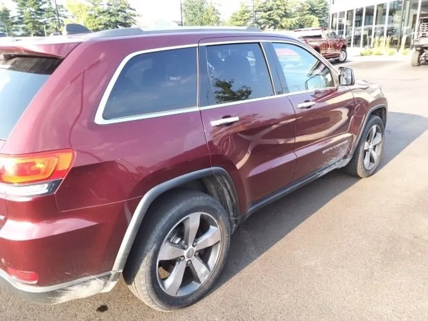 2016 Jeep Grand Cherokee Limited photo 1