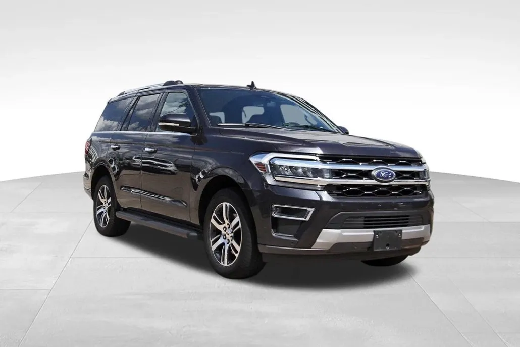 2024 Ford Expedition Limited photo 1