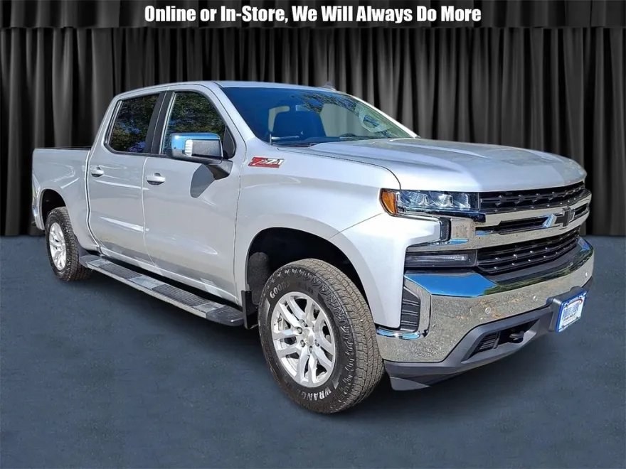 2022 Chevrolet Silverado 1500 LT photo 1