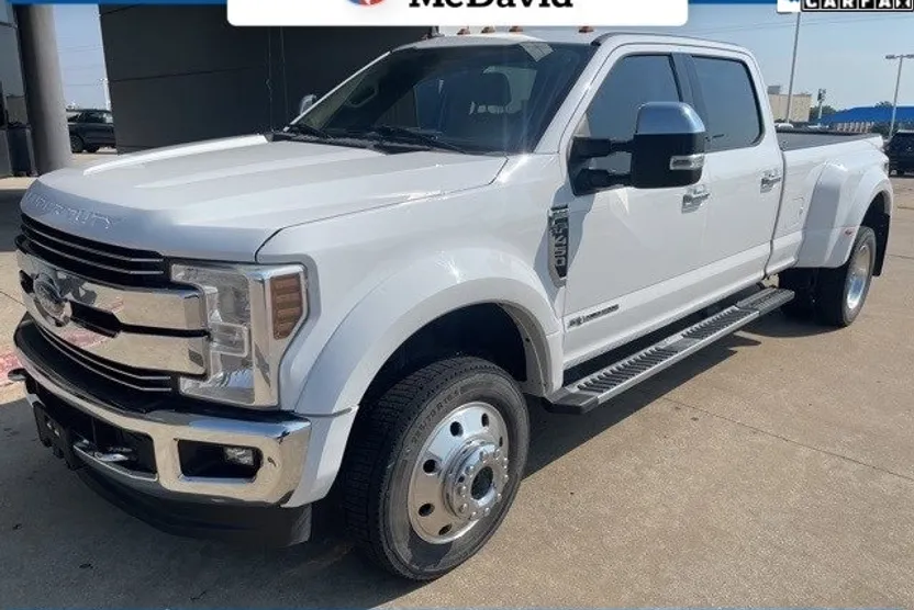 2019 Ford F-450 Lariat photo 1