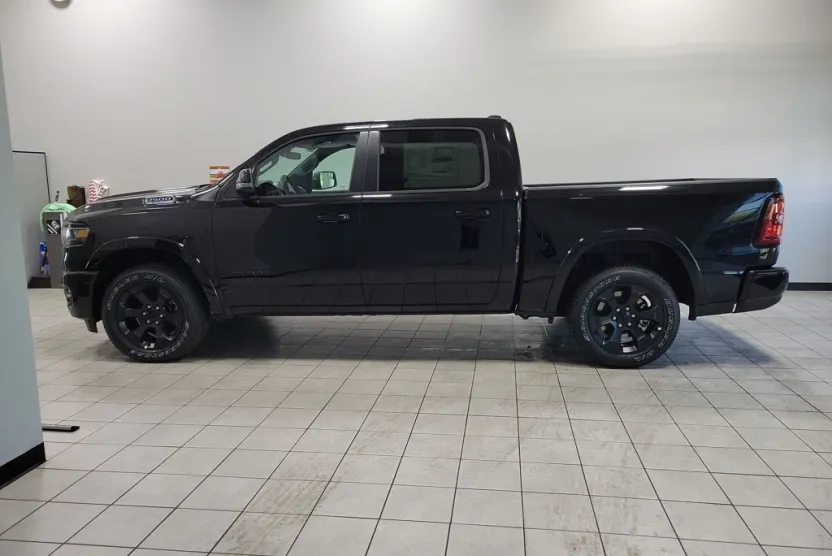 2025 Ram 1500 Big Horn Lone Star photo 1