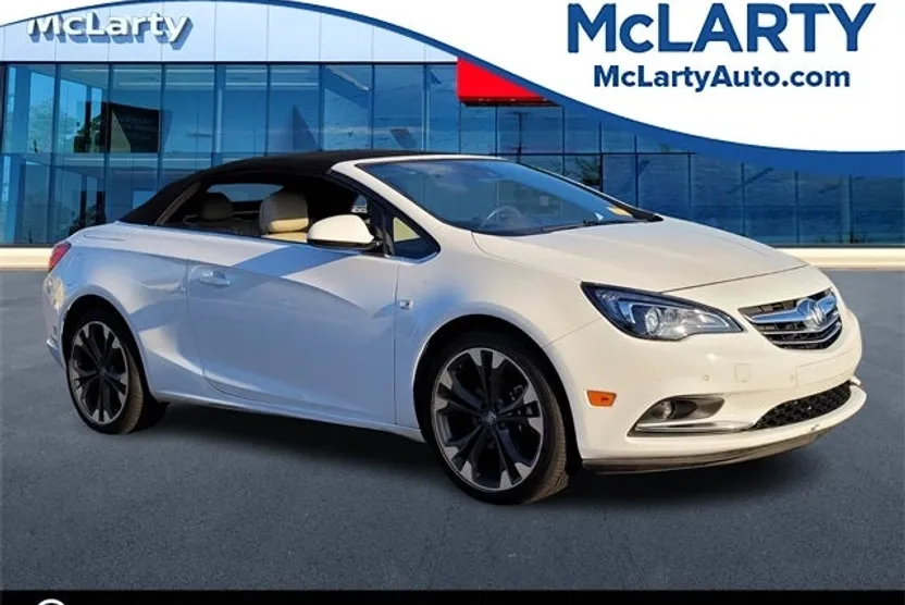 2017 Buick Cascada Premium photo 1