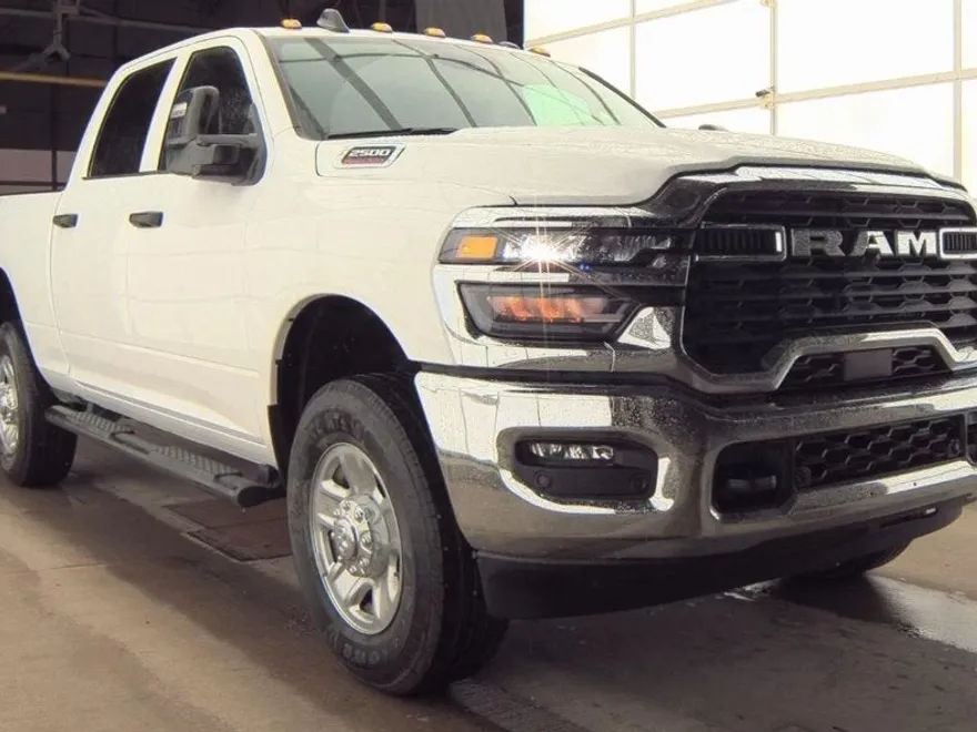 2025 Ram 2500 Tradesman photo 1