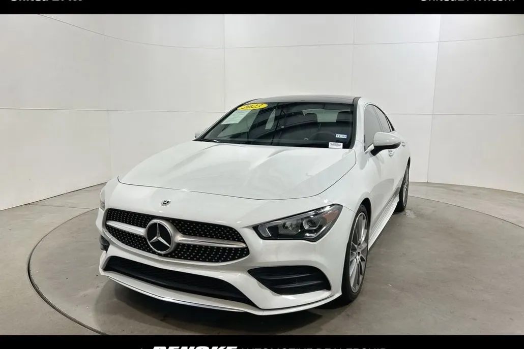 2023 Mercedes Benz CLA 250 4MATIC photo 1