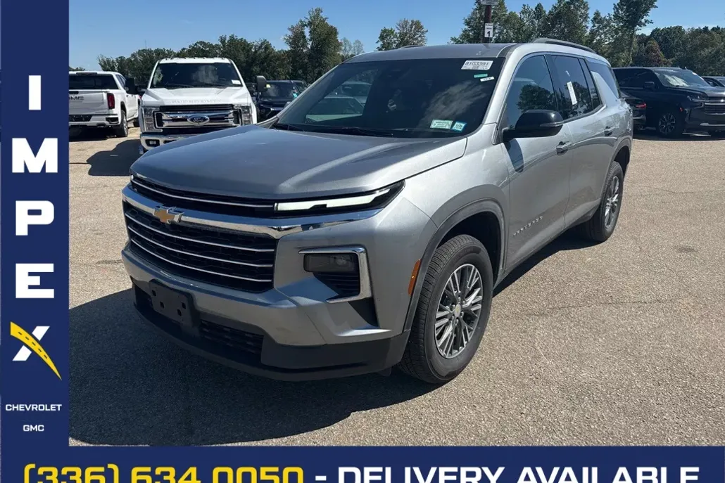 2025 Chevrolet Traverse photo 1