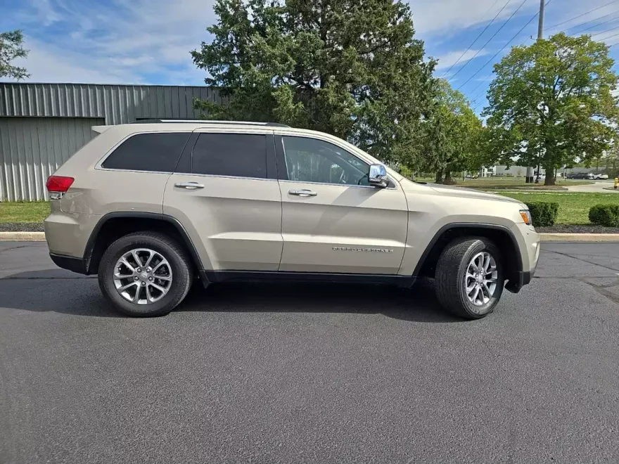 2014 Jeep Grand Cherokee Limited photo 1