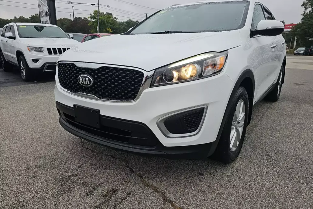 2016 Kia Sorento LX photo 1
