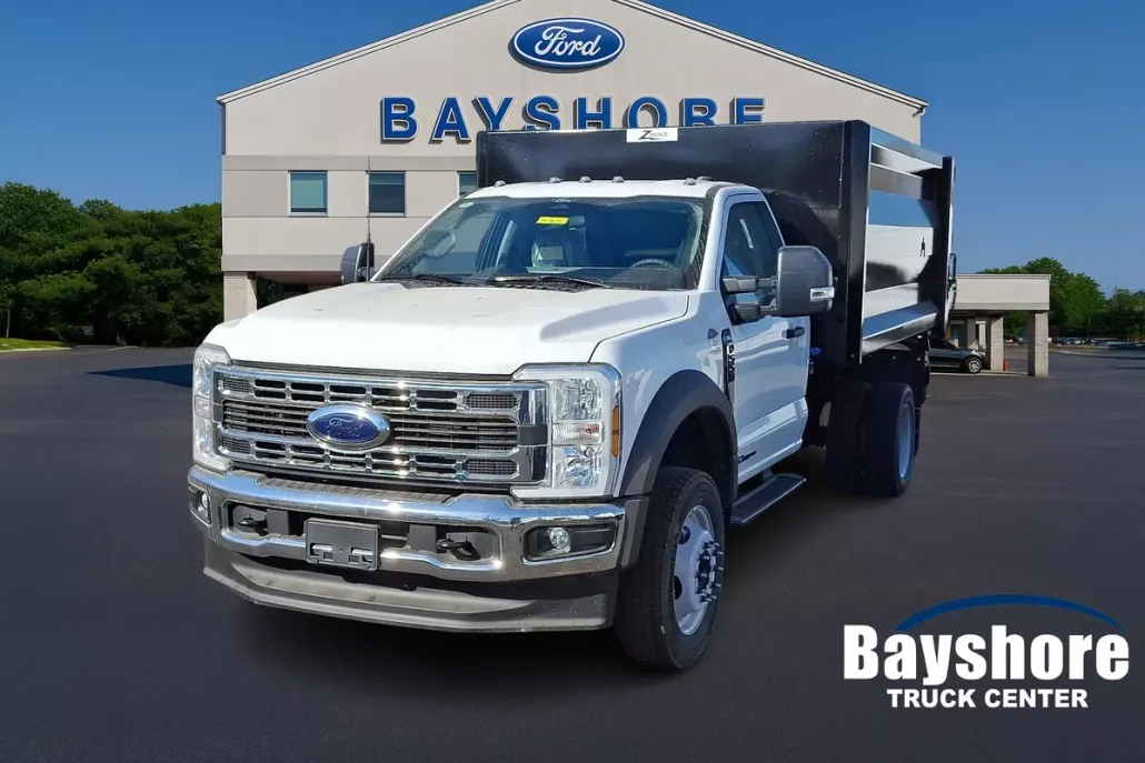2024 Ford F-550 XL photo 1