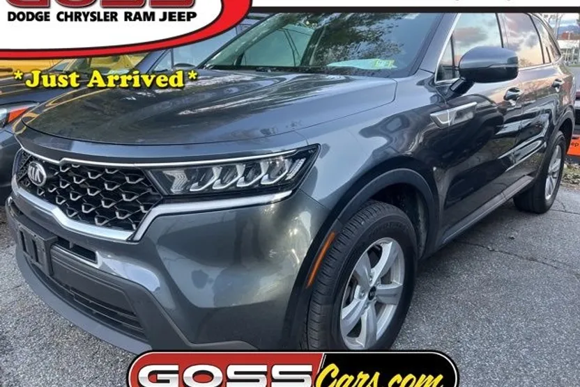 2021 Kia Sorento LX photo 1