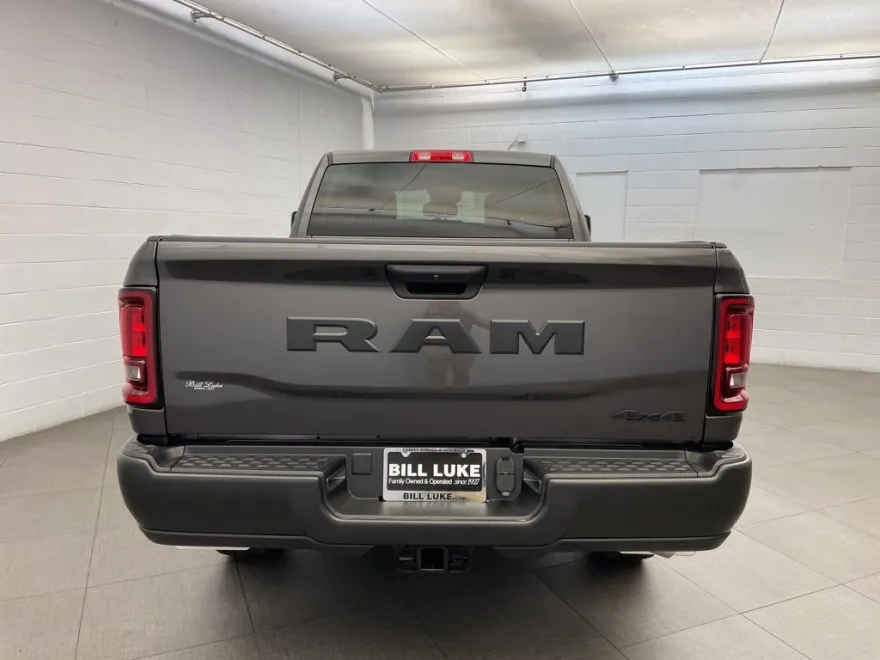 2025 Ram 2500 Tradesman photo 1