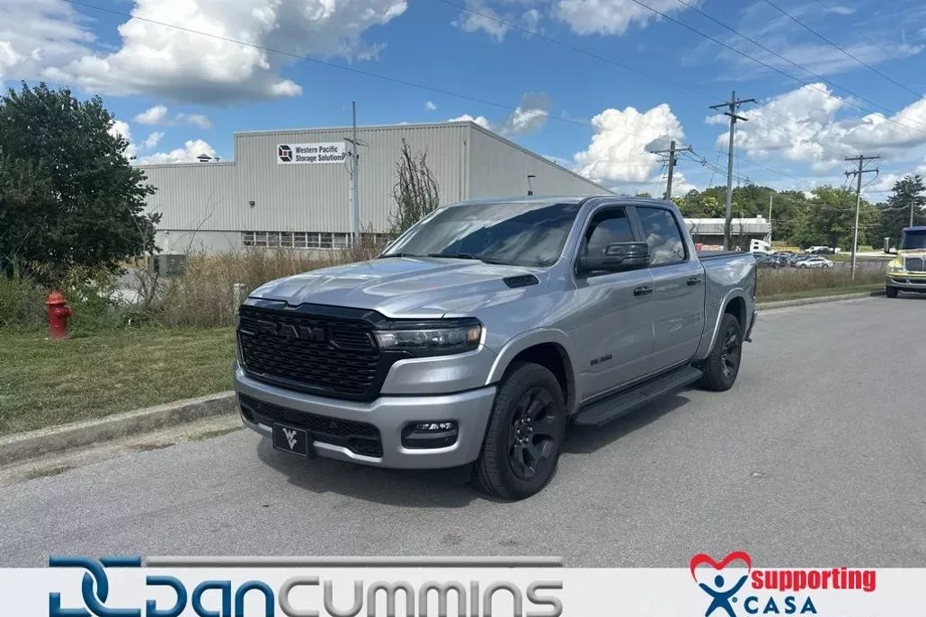 2025 Ram 1500 Big Horn photo 1