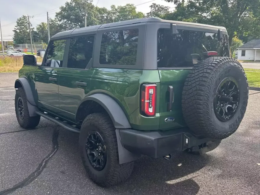2023 Ford Bronco Wildtrak photo 1