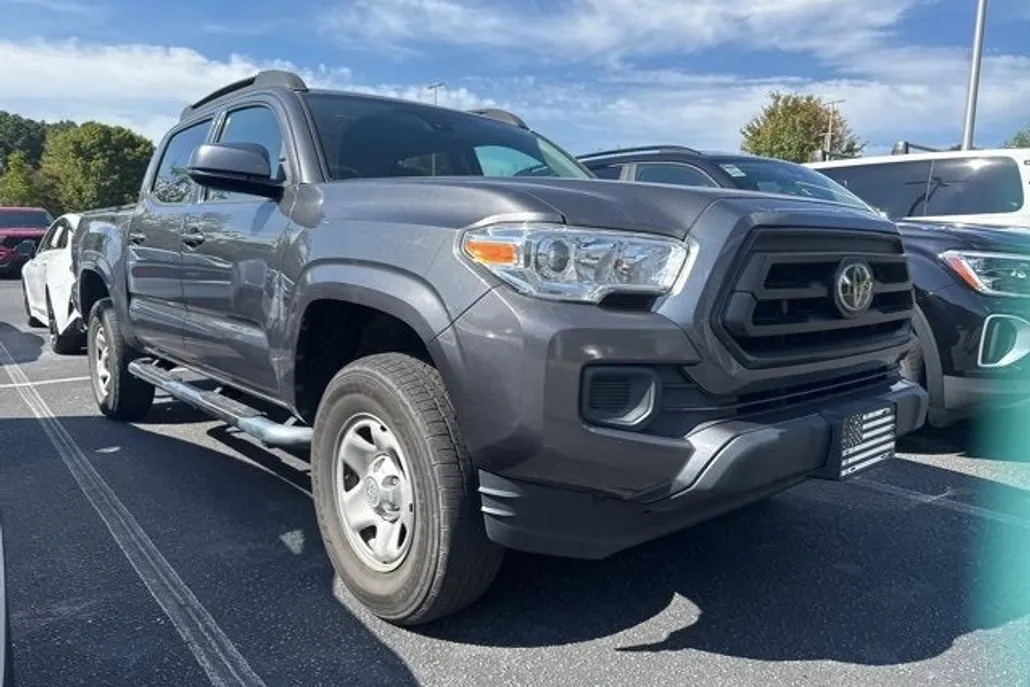 2021 Toyota Tacoma TRD V6 photo 1