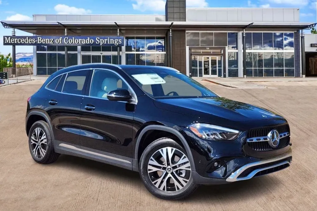 2025 Mercedes Benz GLA 250 4MATIC photo 1
