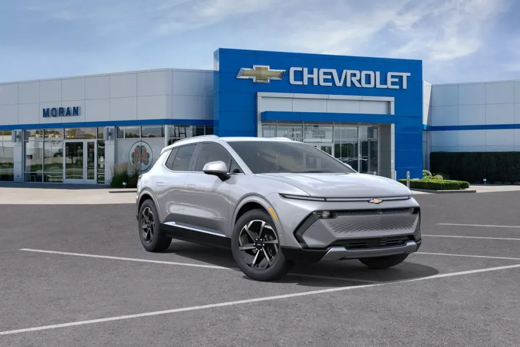 2025 Chevrolet Equinox EV 1LT photo 1