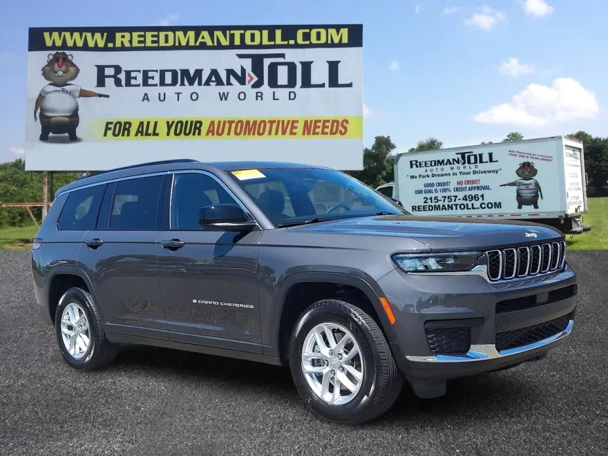 2024 Jeep Grand Cherokee Laredo photo 1
