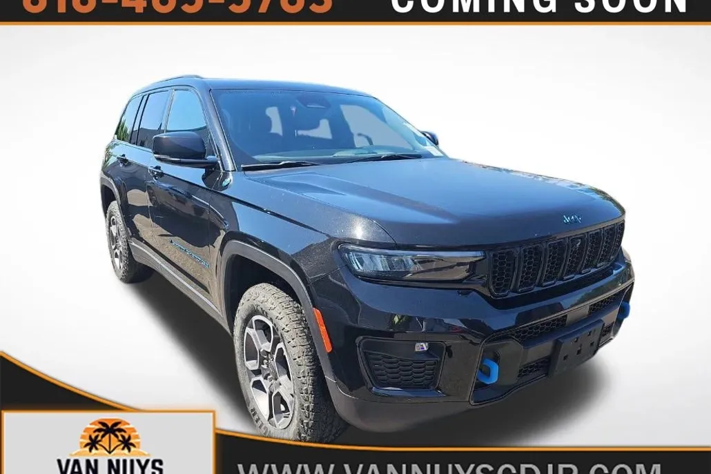 2024 Jeep Cherokee Trailhawk 4xe photo 1