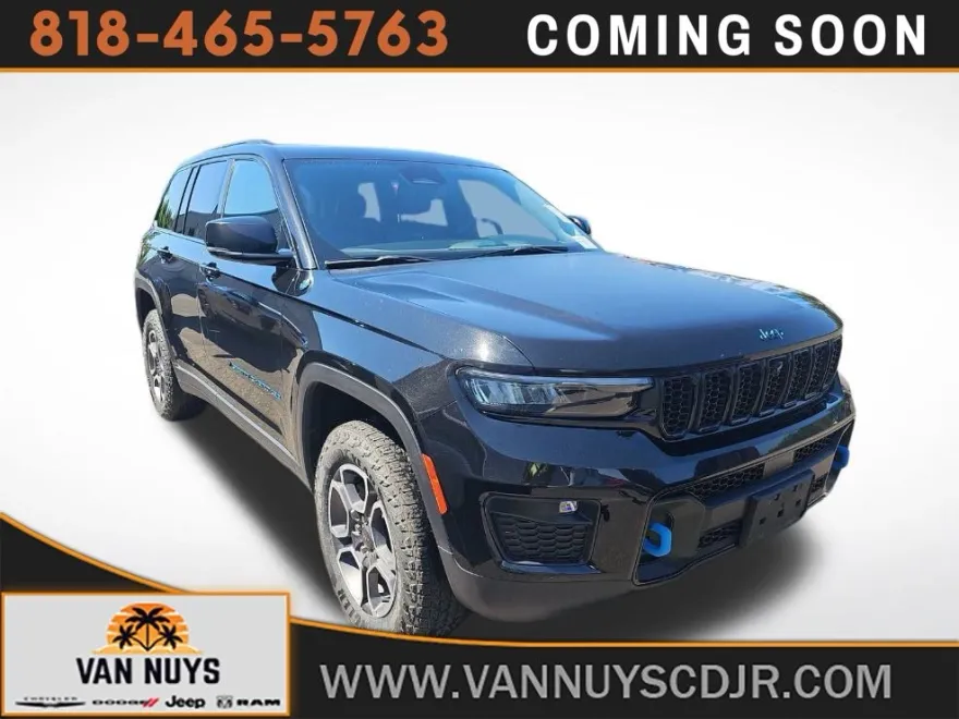 2024 Jeep Cherokee Trailhawk 4xe photo 1