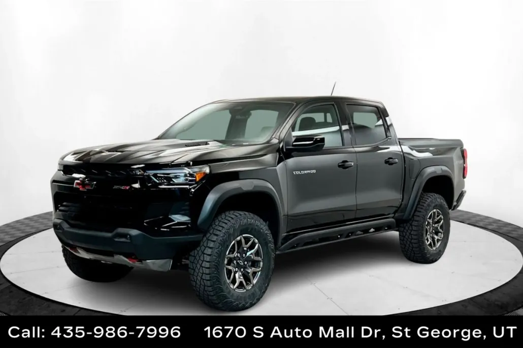 2025 Chevrolet Colorado ZR2 photo 1