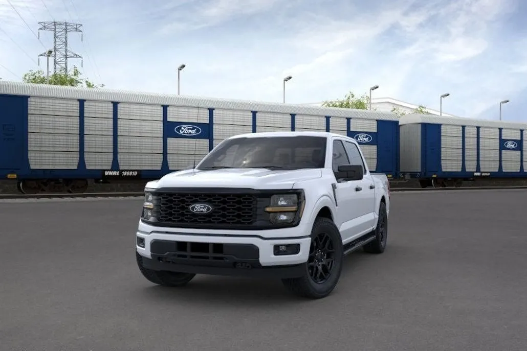 2025 Ford F-150 STX photo 1
