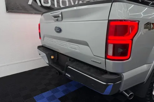 2018 Ford F-150 photo 2