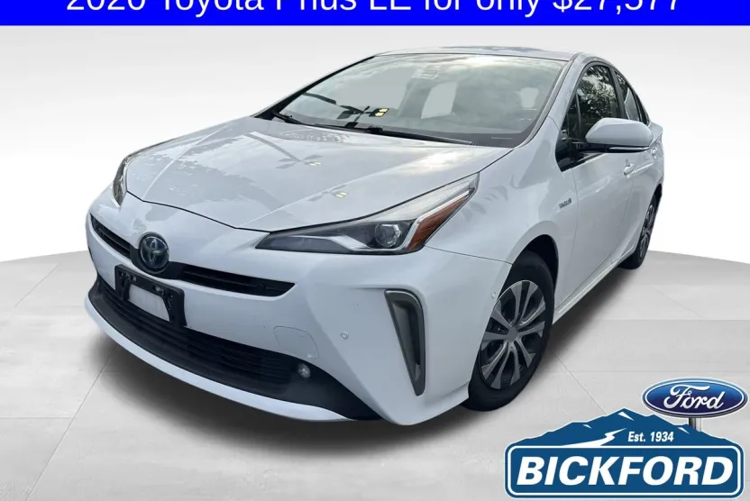 2020 Toyota Prius LE photo 1
