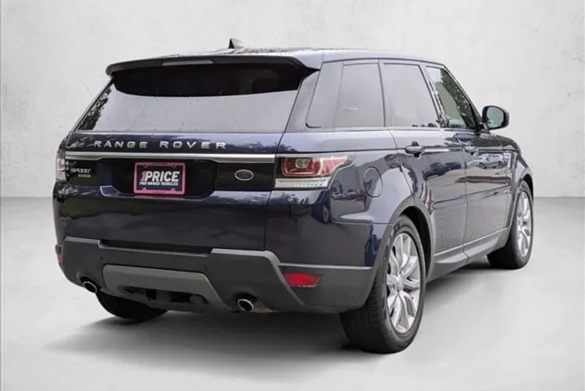 2017 Land Rover Range Rover Sport HSE photo 1