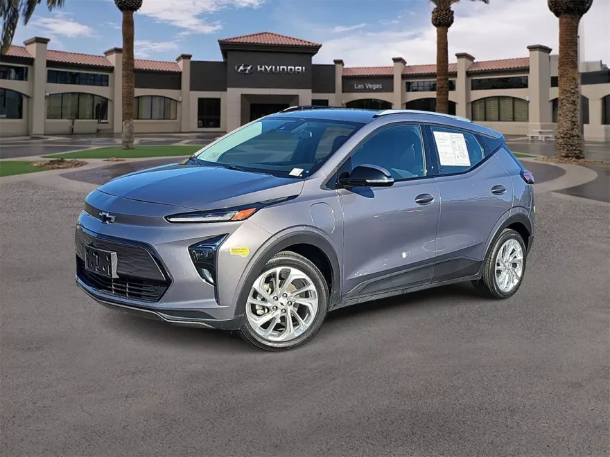 2022 Chevrolet Bolt EUV photo 1