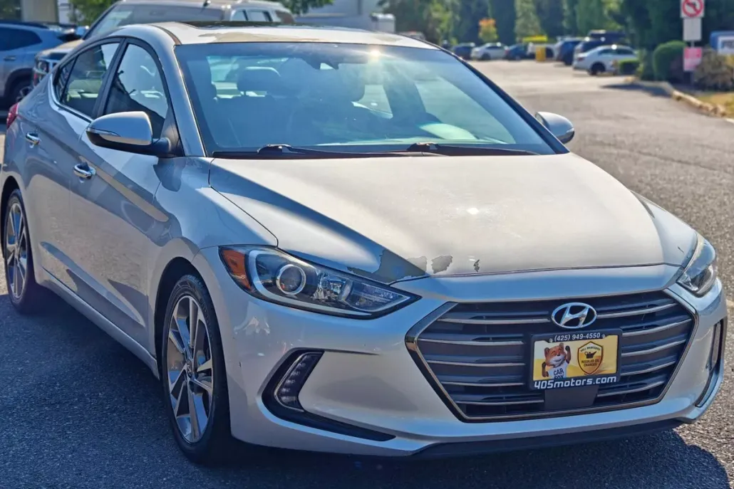 2017 Hyundai Elantra Limited photo 1