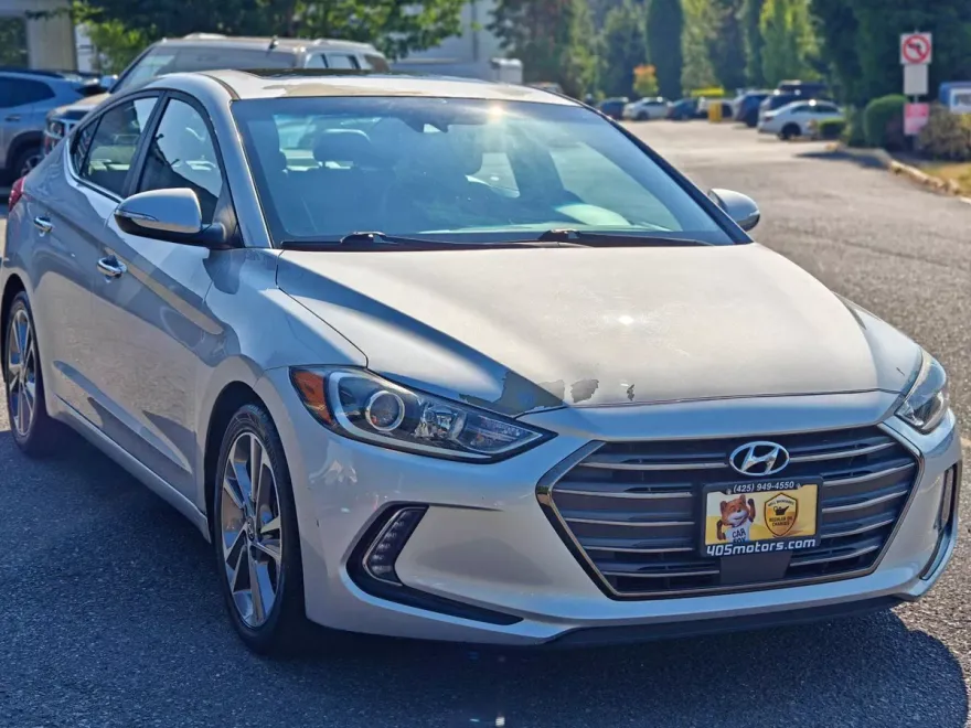 2017 Hyundai Elantra Limited photo 1