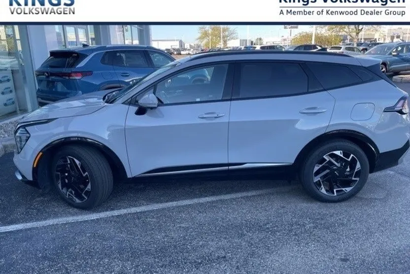 2024 Kia Sportage photo 1