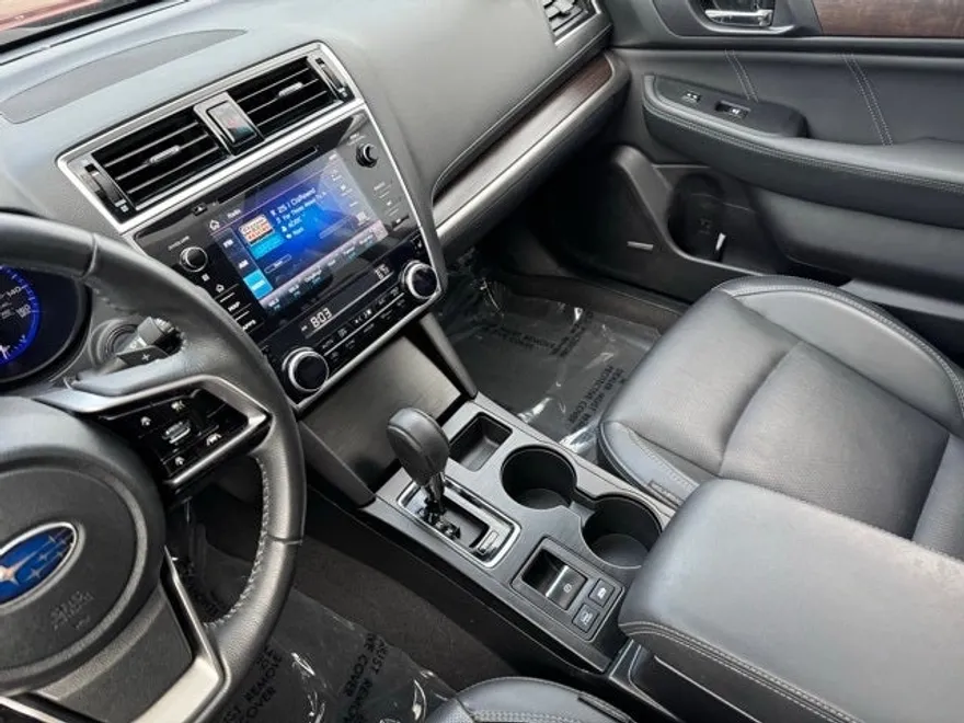 2019 Subaru Outback 3.6R Limited photo 1