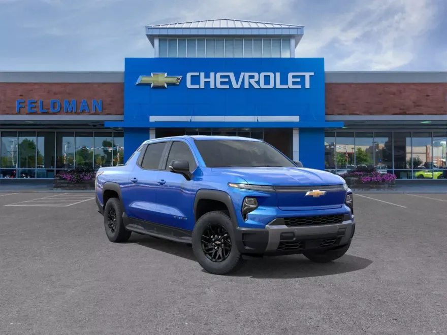 2025 Chevrolet Silverado EV LT photo 1