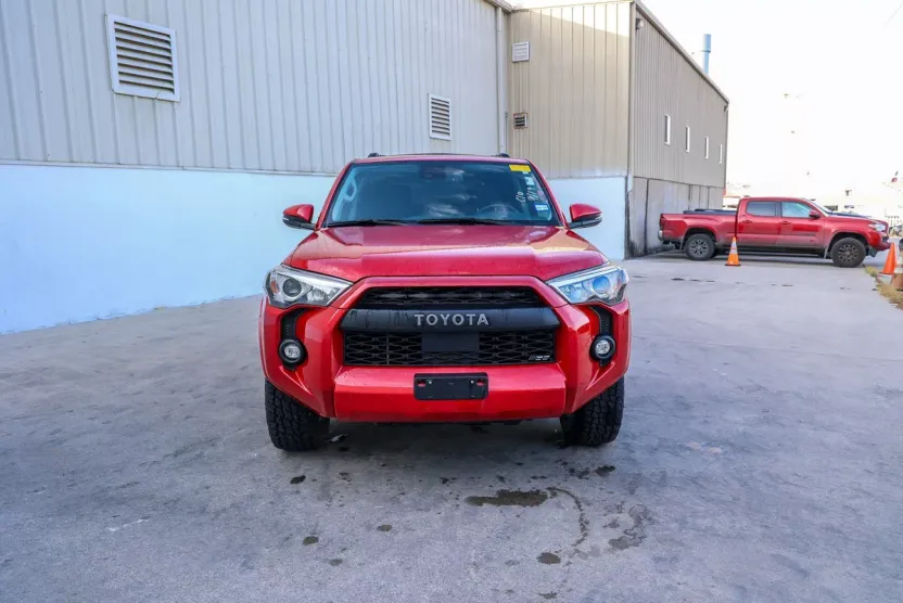 2023 Toyota 4Runner SR5 Premium photo 1
