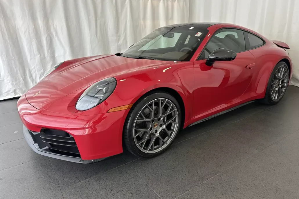 2025 Porsche 911 photo 1