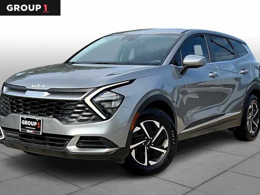 2023 Kia Sportage LX photo 1