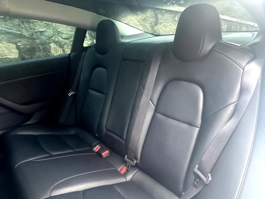 2022 Tesla Model 3 Long Range photo 23