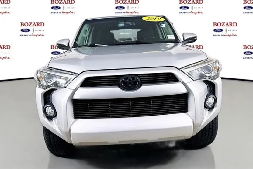 2019 Toyota 4Runner SR5 Premium photo 1