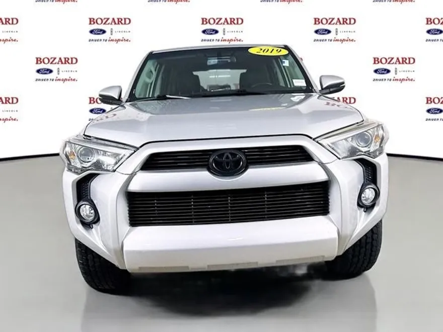 2019 Toyota 4Runner SR5 Premium photo 1