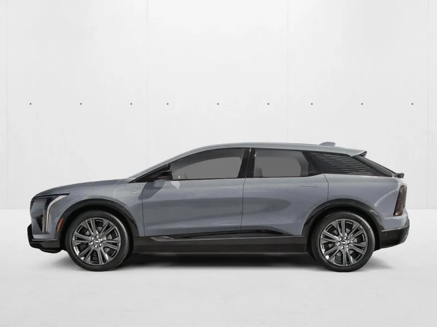 2026 Cadillac Optiq Luxury photo 1