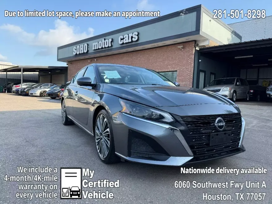 2023 Nissan Altima 2.5 SL photo 1